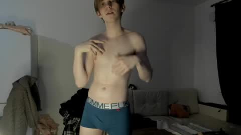 y0ursteve online show from May 29, 7:34 pm