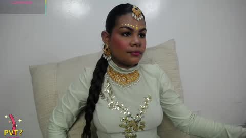 yazhini online show from April 4, 11:29 am