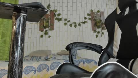 Snapshot of yacksson_lawrence chatting on February 3, 3:31 am yacksson_lawrence online show from February 3, 3:31 am