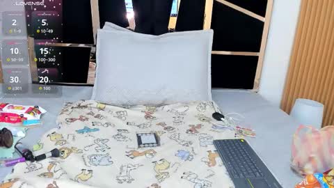 Yahaira online show from December 2, 4:46 pm