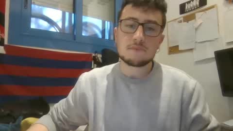 Snapshot of yakajoe97 chatting on February 3, 8:57 am yakajoe97 online show from February 3, 8:57 am