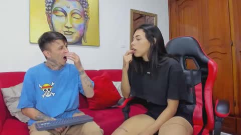 yake  elizabeth online show from March 17, 7:06 pm