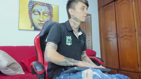 yake  elizabeth online show from March 23, 8:46 pm