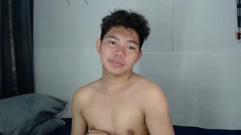 Eian online show from April 12, 5:12 am