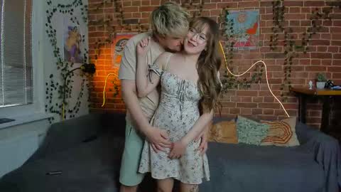 Mia and Andry  online show from September 13, 1:55 pm