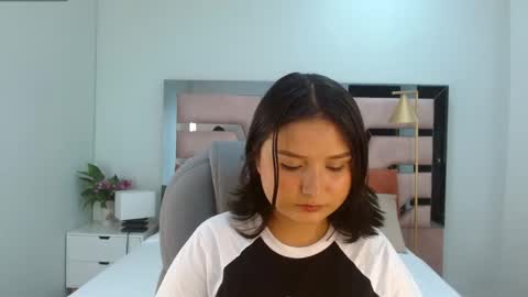 yaned_ online show from April 24, 1:13 pm