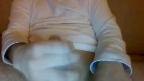 Snapshot of yaneighbor87 chatting on February 3, 8:46 am yaneighbor87 online show from February 3, 8:46 am