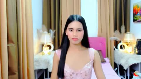 Snapshot of yanna_faulkerson chatting on October 26, 10:21 am Yanna online show from October 26, 10:21 am