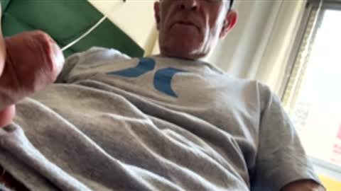 yannisv online show from December 1, 12:54 pm