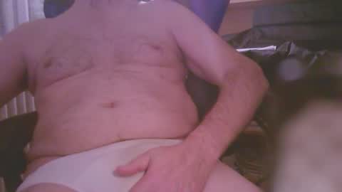 Snapshot of yapamature chatting on March 29, 4:07 pm dupuy online show from March 29, 4:07 pm