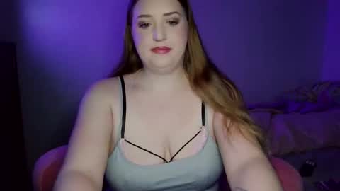 yasmindoll98 online show from February 24, 12:19 am