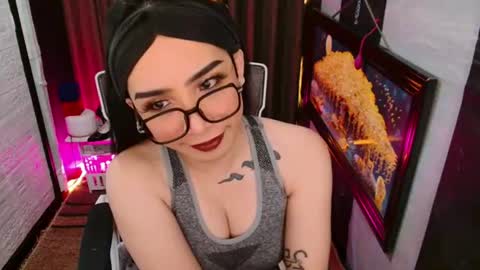 yassiered online show from July 17, 11:20 pm