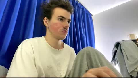 yayay333 online show from March 4, 11:11 pm