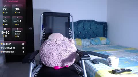 Snapshot of yazmin_mature chatting on January 23, 1:51 am Jasmin online show from January 23, 1:51 am