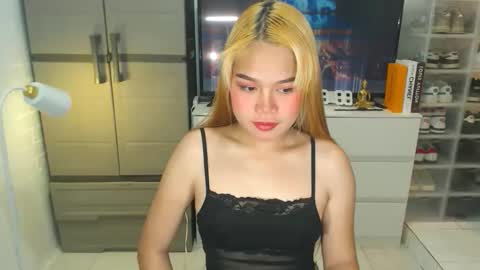 Yazzi online show from March 22, 8:23 pm