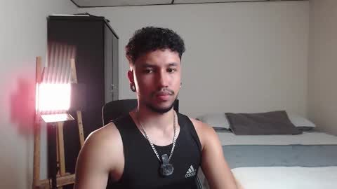 yeff online show from January 13, 11:32 pm