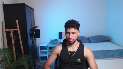 yeff online show from February 25, 1:26 am