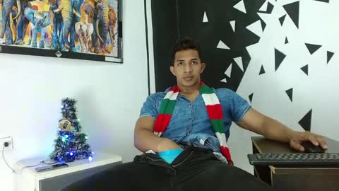 Snapshot of yeiko_park23 chatting on December 21, 2:41 am Yeiko Park23 online show from December 21, 2:41 am