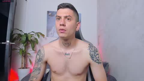 YEIKO ROMERO online show from December 18, 3:51 pm