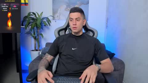 YEIKO ROMERO online show from January 17, 4:22 pm