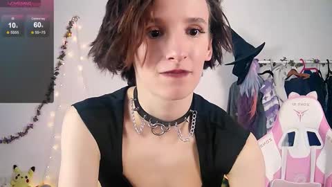 Liya online show from October 10, 3:33 pm