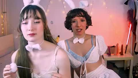 Liya online show from April 12, 5:51 pm