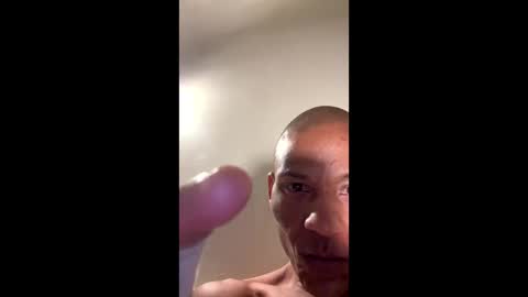 Snapshot of yellowdickbbc chatting on May 21, 7:15 am yellowdickbbc online show from May 21, 7:15 am