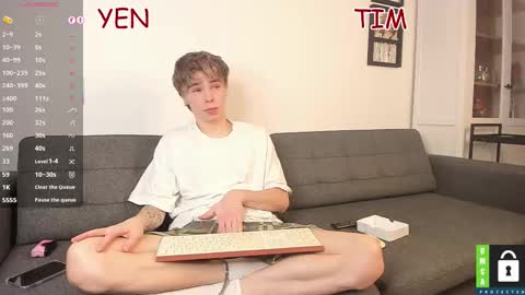 Snapshot of yen2025 chatting on December 15, 7:18 pm Yen online show from December 15, 7:18 pm