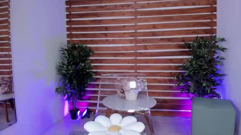 Yen online show from April 14, 2:23 pm