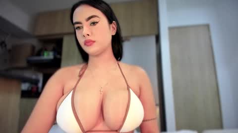 yenifer016 online show from March 9, 2:26 am