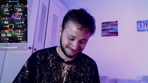 Snapshot of yerito_ chatting on January 7, 8:31 pm Yero online show from January 7, 8:31 pm