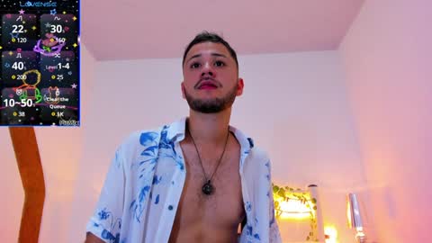 Snapshot of yerito_ chatting on January 10, 6:17 pm Yero online show from January 10, 6:17 pm