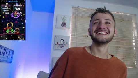 Snapshot of yerito_ chatting on January 14, 7:43 pm Yero online show from January 14, 7:43 pm