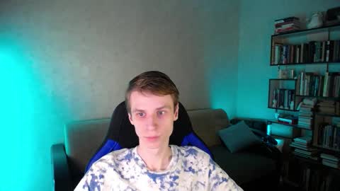 Snapshot of yes_cute_boy_ chatting on March 2, 6:15 pm Eden online show from March 2, 6:15 pm