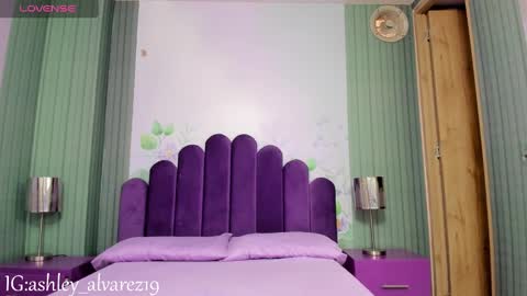 yess__daddy online show from February 26, 10:15 am