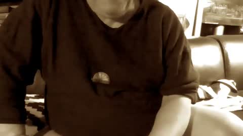 yessex247 online show from April 14, 1:44 am