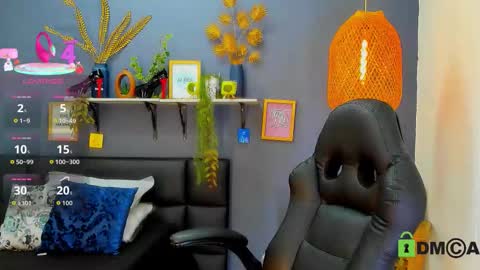 yessika_parker online show from March 17, 9:23 am