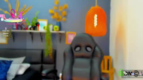 yessika_parker online show from April 18, 8:51 am