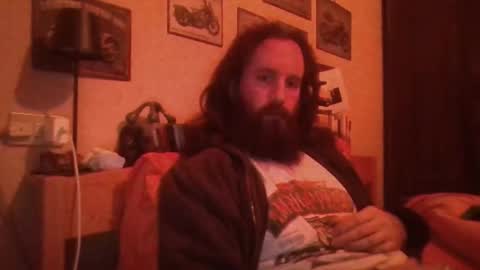 yeti_92 online show from March 7, 7:00 pm