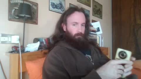 Snapshot of yeti_92 chatting on April 23, 12:29 pm yeti_92 online show from April 23, 12:29 pm