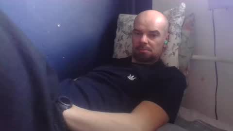 Snapshot of yewloo chatting on March 8, 8:22 am yewloo online show from March 8, 8:22 am