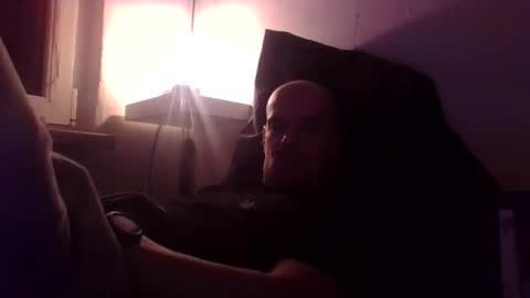 Snapshot of yewloo chatting on November 19, 3:45 pm yewloo online show from November 19, 3:45 pm