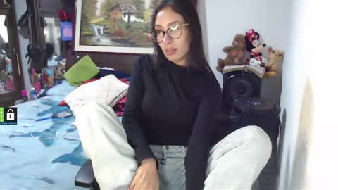 Andrea online show from July 8, 12:15 am