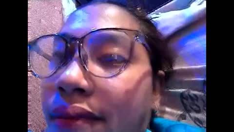 yhang_slut online show from February 15, 1:57 am