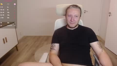 Snapshot of yhdxhy chatting on September 12, 10:21 pm James online show from September 12, 10:21 pm