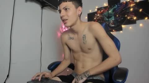 yherferson_45 online show from April 21, 6:20 am