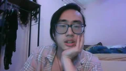 Snapshot of yin476 chatting on October 22, 9:36 pm yin476 online show from October 22, 9:36 pm