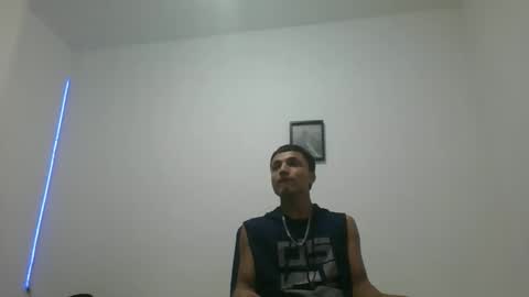 yissus_20 online show from November 25, 4:45 am