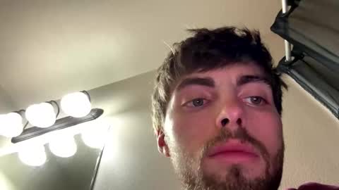 yngwork29 online show from April 19, 1:16 am