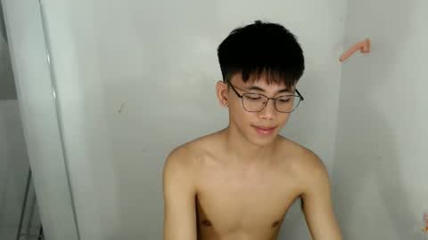 ynotyu online show from April 19, 4:28 pm